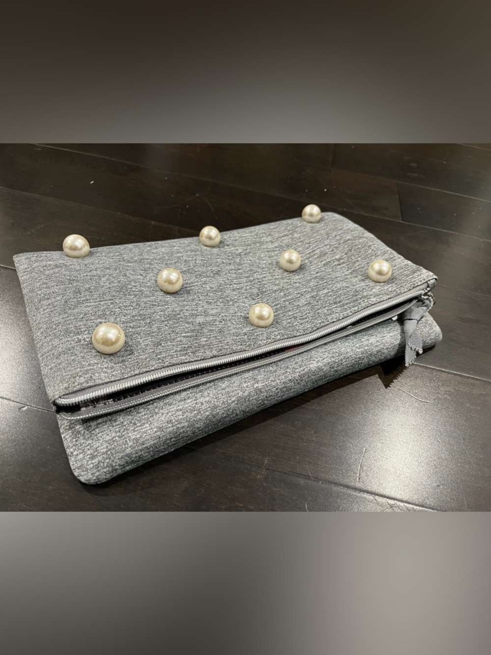 Beautiful Stella & Dot clutch